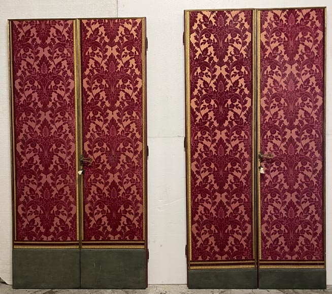 Paneled room with velvet and Cordove leather decoration, 19th century-3
