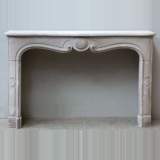 Stone mantel - Reference 1353&nbsp;Width&nbsp;5' 6'' ⅛&nbsp;Height&nbsp;3' 6'' ½