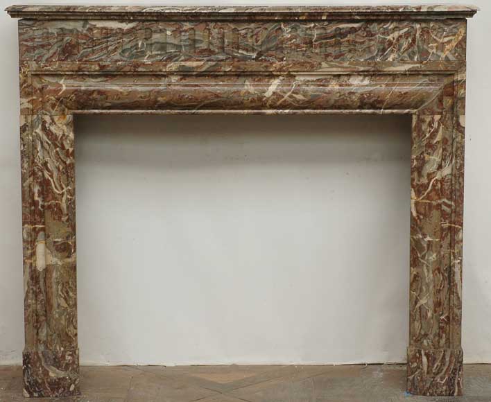 Louis_XIV_style_mantel_in_Red_marble_from_the_North.jpg