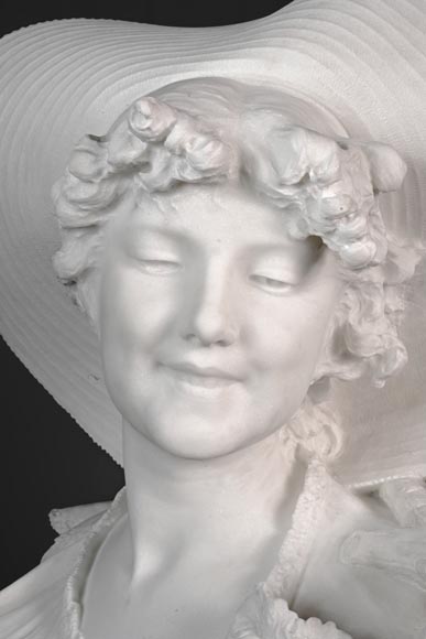 F. SAUL - Jeune fille au chapeau dans les vignes, carved bust in Carrara marble-1