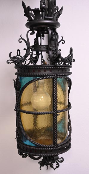 Pair of neo-Gothic lanterns with fleur-de-lis and dolphins, circa 1895-4