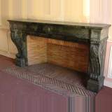 Large Restoration deep green marble mantel - Reference 1415&nbsp;Width&nbsp;6' 10'' ¼&nbsp;Height&nbsp;3' 7'' ¼