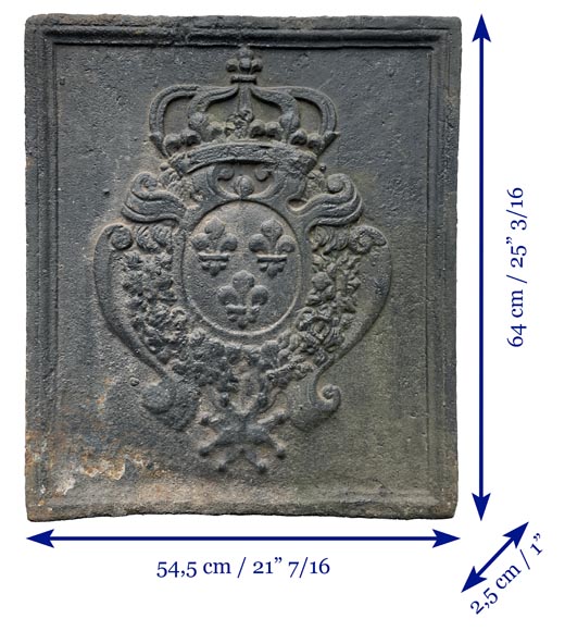 18th century fireback representing the arms of France and the royal crown-6