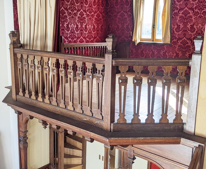 Napoleon III-style oak railing-0