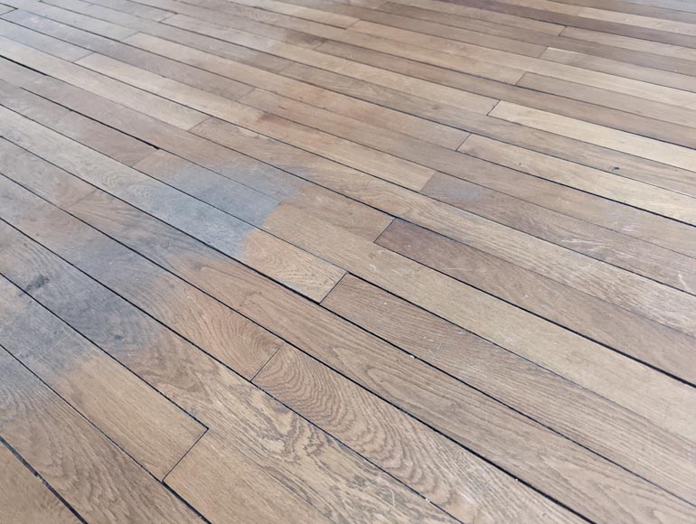 17 m² of linear oak parquet flooring-2