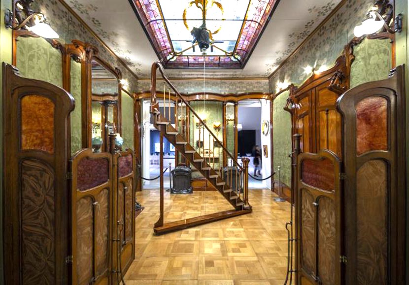 Exceptional panelled rooms by Victor HORTA-0