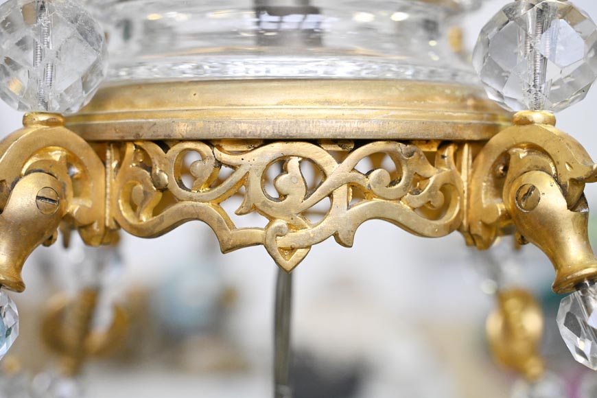 BACCARAT (Attributed to) - Oriental crystal and gilt bronze chandelier inspired by a mosque lamp-3