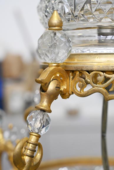 BACCARAT (Attributed to) - Oriental crystal and gilt bronze chandelier inspired by a mosque lamp-5