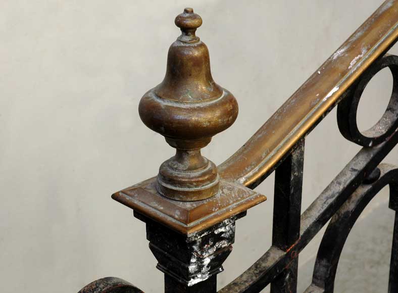 Cast iron banister with brass hand rail-11