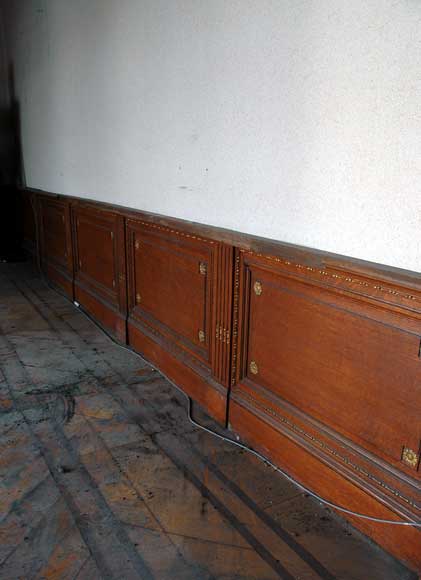 Louis XVI style Oak and Stucco paneled room -16