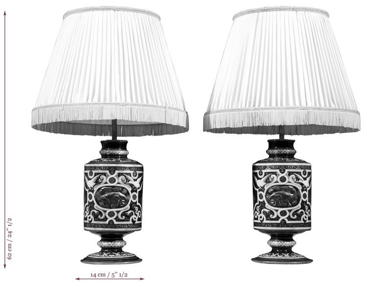 Edouard DAMOUSE - Pair of Neo-Renaissance style lamps dated of 1885-7
