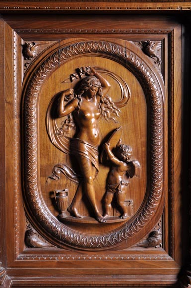 Egisto GAJANI - Very beautiful Neo-Renaissance style carved walnut wood piece of furniture dated from 1876-2
