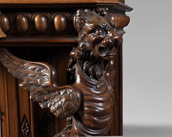 BELLANGER, cabinetmaker - Neo-Renaissance style display cabinet made out of carved walnut with chimeras decor-7