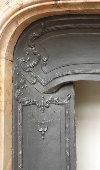 Louis XV style fireplace in Sarrancolin