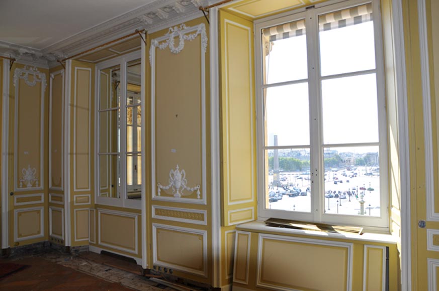 Very beautiful antique Louis XVI style paneled room coming from the Hotel de Crillon, Paris-0
