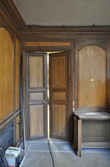 18th century oak and fir wood paneled room-7