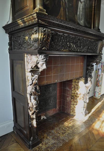 Important antique carved walnut fireplace with painting from the 17th century after Giovanni Andrea CASELLA-9