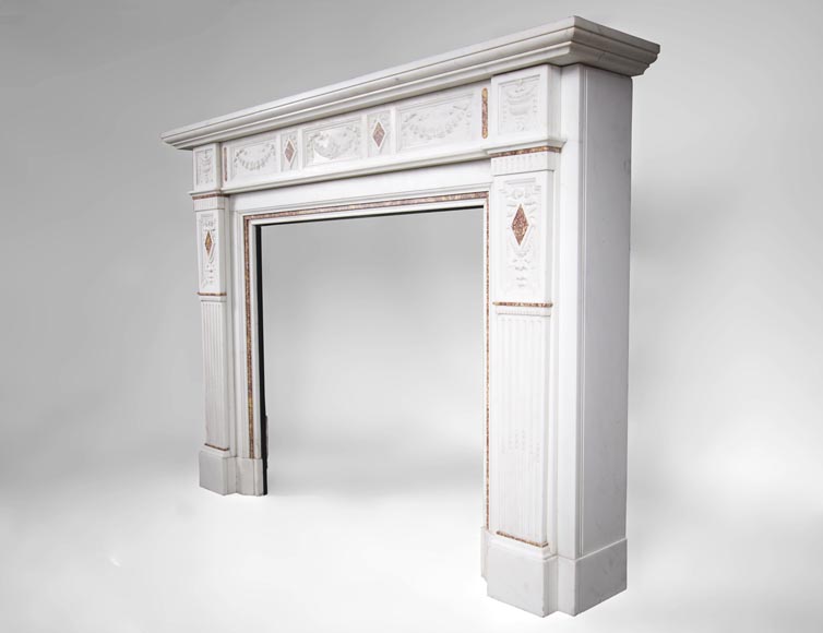 Very beautiful Victorian style antique fireplace in Carrara Statuary marble and Violet Brocatelle marble, from late 19th century, with flutings, garlands and diamonds.-9