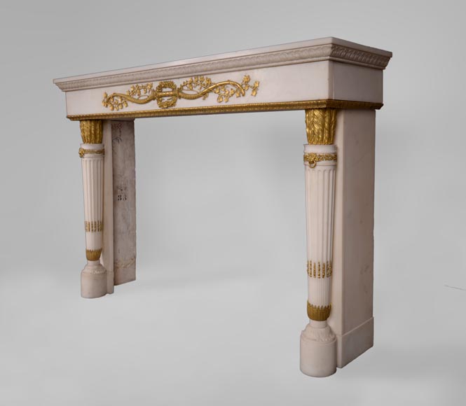 Very beautiful antique Louis XVI style fireplace in Statuary Carrara marble with quiver-shaped columns and gilt bronze ornaments after the model from the Chateau of Fontainebleau-12