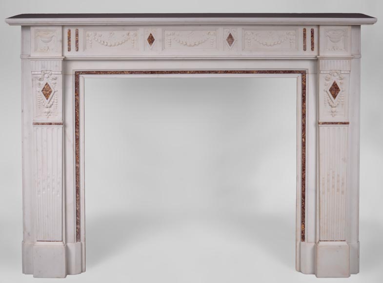 Beautiful Victorian style antique fireplace with garlands and diamonds in Carrara Statuary marble and Violet Brocatelle marble, late 19th century-0