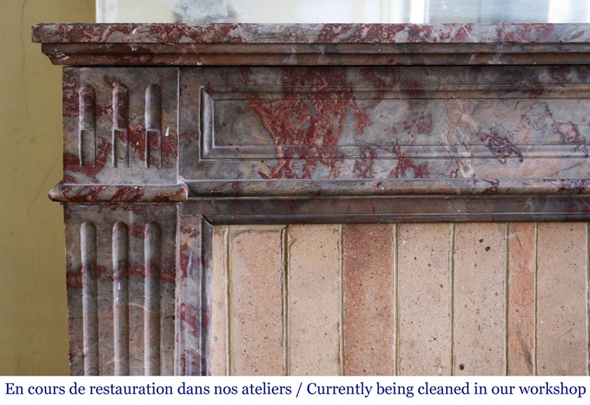 Antique Louis XVI style mantel in Enjugerais marble with its hearth floor-3