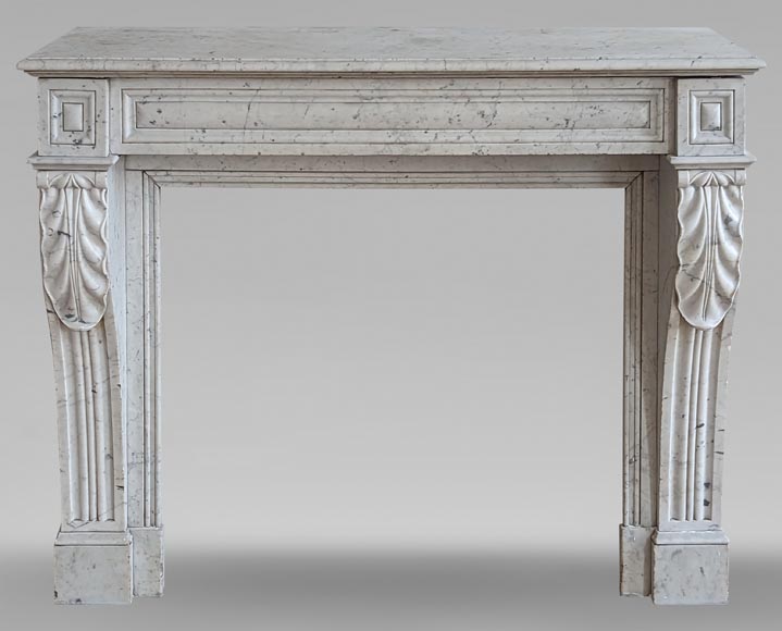 Napoleon III style Modillon mantel adorned with water leaves in Carrara marble-0