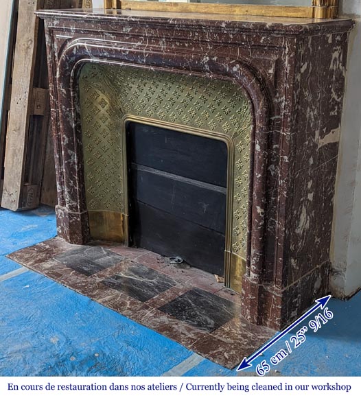 Louis XIV style mantel in Rouge du Nord marble with brass insert-5