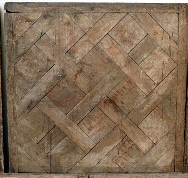 5_Versailles_parquet_pannels_from_the_18th_century.jpg