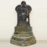 Cast iron wall fountain with satyre mask - Reference 9367&nbsp;Width&nbsp;2' 11'' &nbsp;Height&nbsp;4' 9'' ⅛