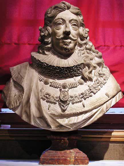 Four_busts_of_Kings_of_France__former_Beistegui_collection.jpg