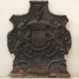 Plaque de cheminée aux armes de la famille de Hamal - Réf.9474 Largeur 92cm Hauteur 111cm Plaque de cheminée aux armes de la famille de Hamal - Réf.9474 Largeur 92cm Hauteur 111cm