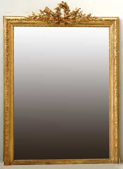 Louis_XVI_style_wood_and_stucco_mirror.jpg