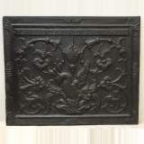 Plaque de cheminée au phénix - Réf.9500 Largeur 99cm Hauteur 81cm Plaque de cheminée au phénix - Réf.9500 Largeur 99cm Hauteur 81cm