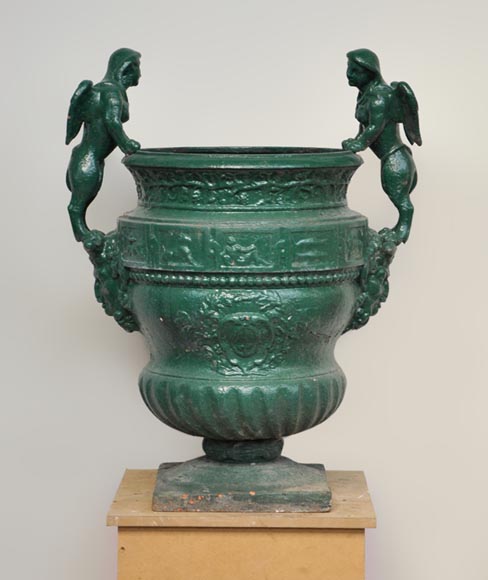 Antique cast iron planter with sphinges after the bronze ...