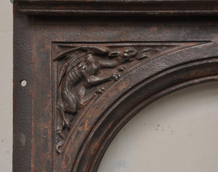 Fireplace cast iron insert, style Napoleon III, with grotesques and chimeras decoration-10