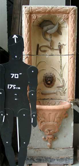 Antique Stone Fountain from Provence 18th century Antique Stone Fountain from Provence 18th century-6