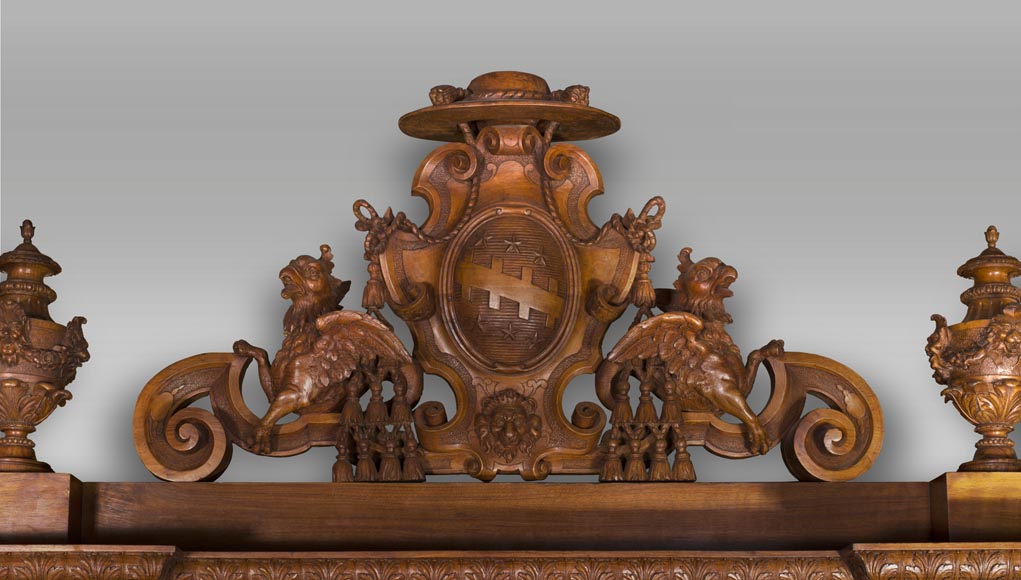 A monumental Display Cabinet coming from an exceptional furniture set realized by Moses Michelangelo Guggenheim for the Palazzo Papadopoli in Venice, Italy A monumental Display Cabinet coming from an exceptional furniture set realized by Moses Michelangelo Guggenheim for the Palazzo Papadopoli in Venice, Italy-3