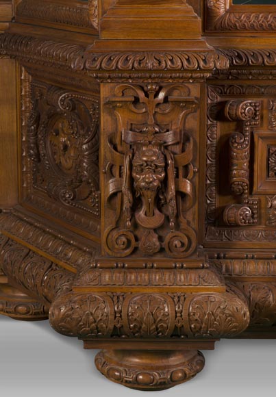 A monumental Display Cabinet coming from an exceptional furniture set realized by Moses Michelangelo Guggenheim for the Palazzo Papadopoli in Venice, Italy A monumental Display Cabinet coming from an exceptional furniture set realized by Moses Michelangelo Guggenheim for the Palazzo Papadopoli in Venice, Italy-8