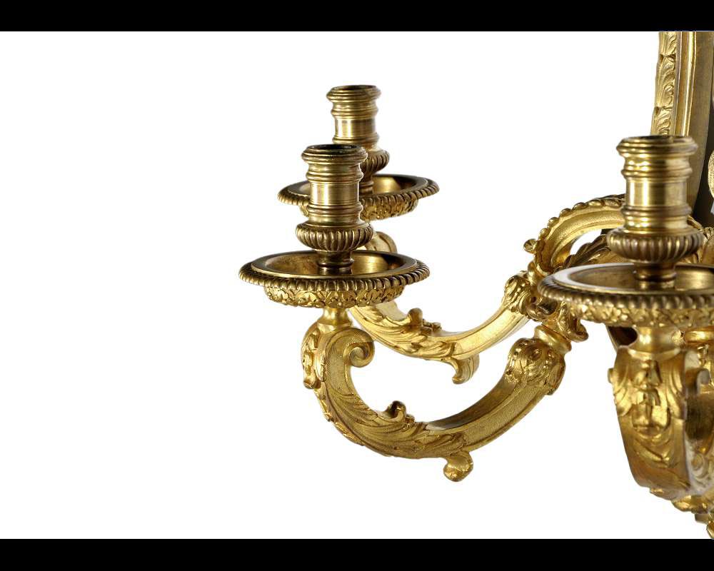 Exquisite set of four wall lights  Regency style decorated with bearded men features Exquisite set of four wall lights  Regency style decorated with bearded men features-2