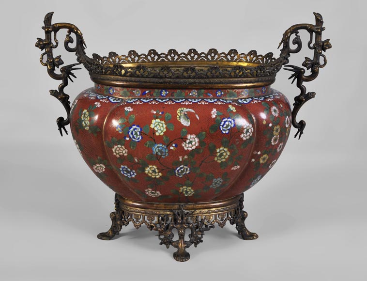 Ormolu mounted and red cloisonne enamel cache-pot Ormolu mounted and red cloisonne enamel cache-pot-0