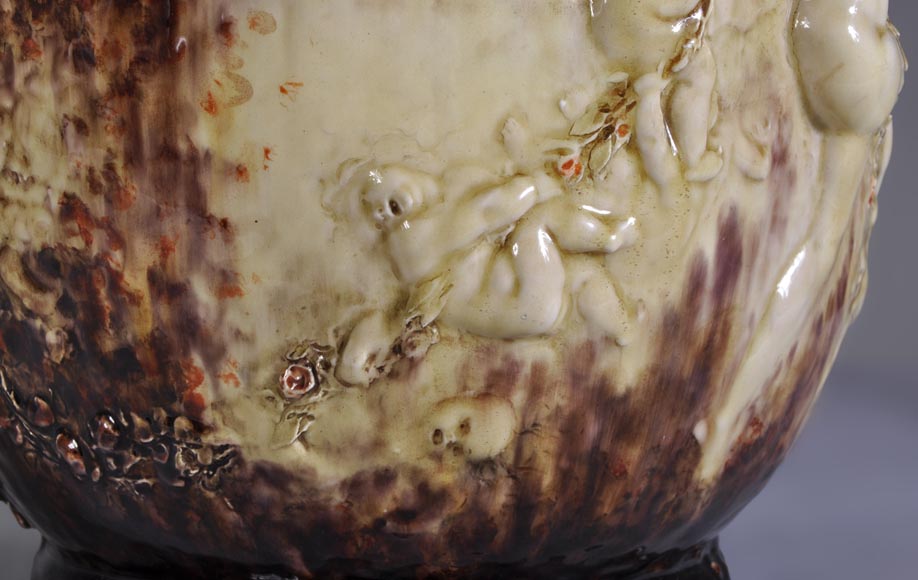 Théodore DECK (1823-1891) and Joseph Gustave CHERET (1838-1894) - Large vase with decoration of nymphs and cherubs Théodore DECK (1823-1891) and Joseph Gustave CHERET (1838-1894) - Large vase with decoration of nymphs and cherubs-3