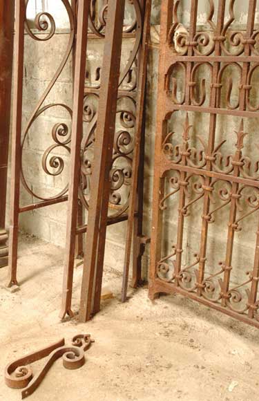 Wrought iron 19th century main gate  Wrought iron 19th century main gate -9