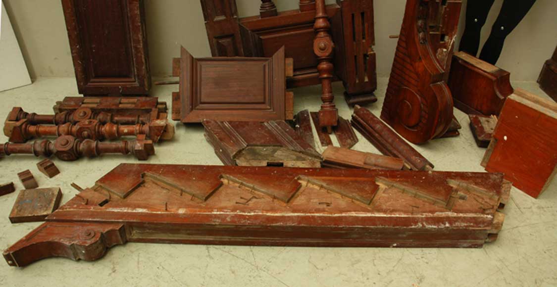 Mahogany newel post and staircase late 19th century. Mahogany newel post and staircase late 19th century.-12