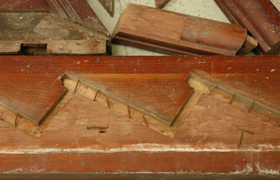 Mahogany newel post and staircase late 19th century. Mahogany newel post and staircase late 19th century.-15