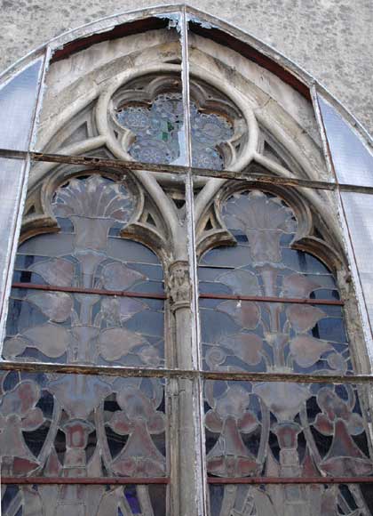 Stained glass windows with floral designs  Stained glass windows with floral designs -3