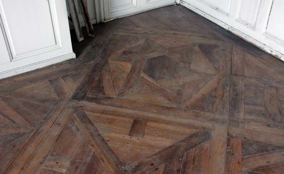 Paneled room and rare parquet flooring from the 18th century Paneled room and rare parquet flooring from the 18th century-29