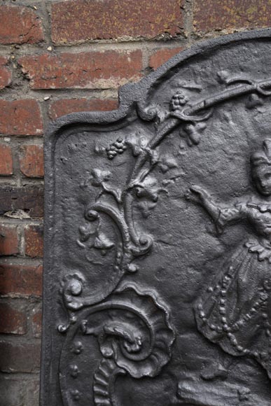 Louis XV style cast iron fireback with dancing lady and musician Louis XV style cast iron fireback with dancing lady and musician-5