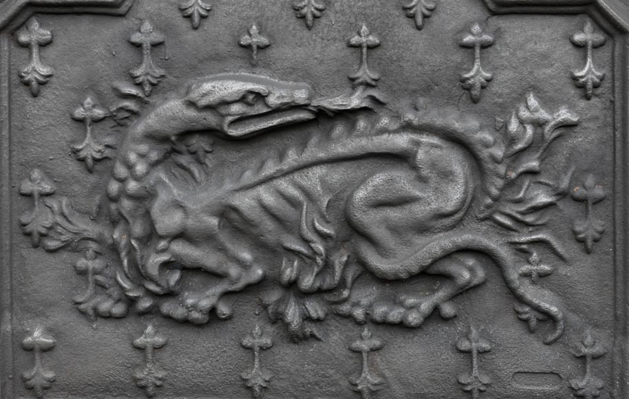 Cast iron fireback with the Salamander of King Francis Ist Cast iron fireback with the Salamander of King Francis Ist-1