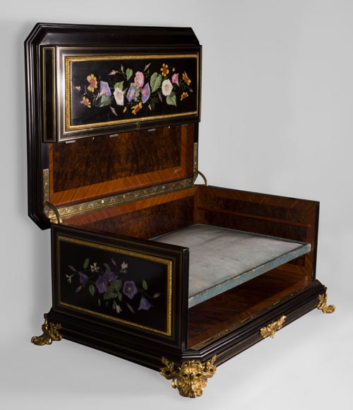 Julien-Nicolas RIVART (1802-1867) - Exceptional Jewel Case decorated with porcelain marquetry from Elsa Schiaparelli’s collection Julien-Nicolas RIVART (1802-1867) - Exceptional Jewel Case decorated with porcelain marquetry from Elsa Schiaparelli’s collection-5