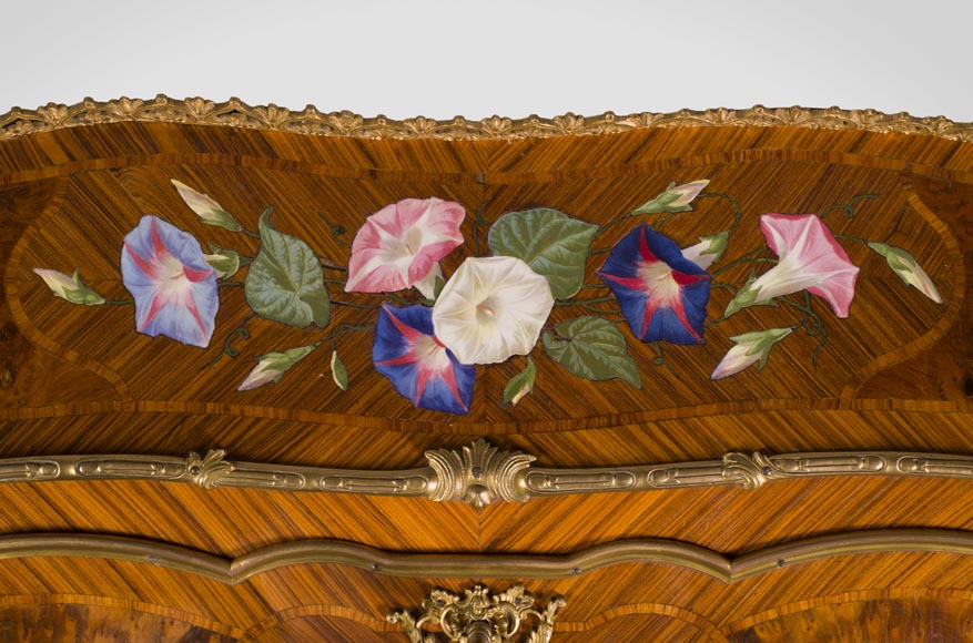 Alphonse GIROUX et cie and Julien-Nicolas RIVART (1802-1867) - Gorgeous writing desk with espagnolettes and decoration of roses in porcelain inlays Alphonse GIROUX et cie and Julien-Nicolas RIVART (1802-1867) - Gorgeous writing desk with espagnolettes and decoration of roses in porcelain inlays-3